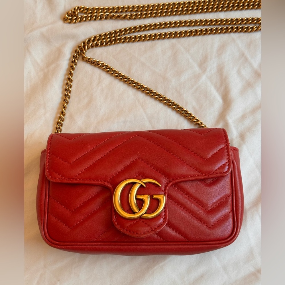 Gucci Super mini Red Marmont Bag